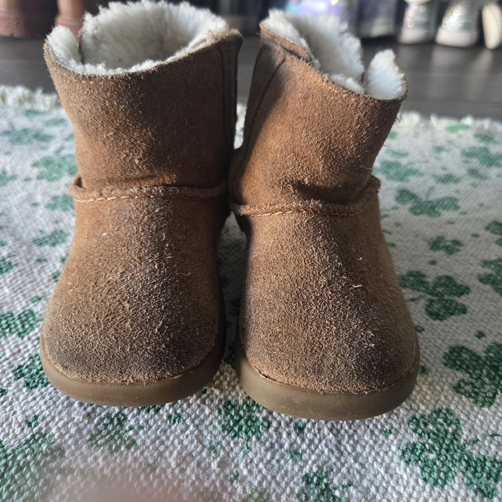 UGG Kids Chestnut Brown Suede Shearling Boots